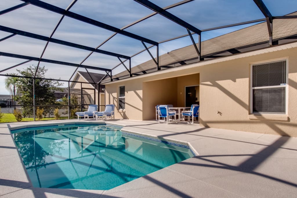 Private Pool with lanai - great for outside dining and seek shade from the sun