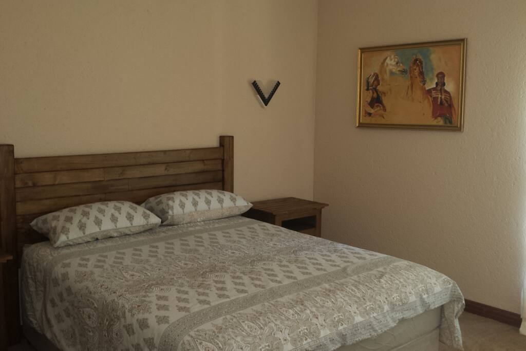 Large room separate from the house with private entrance