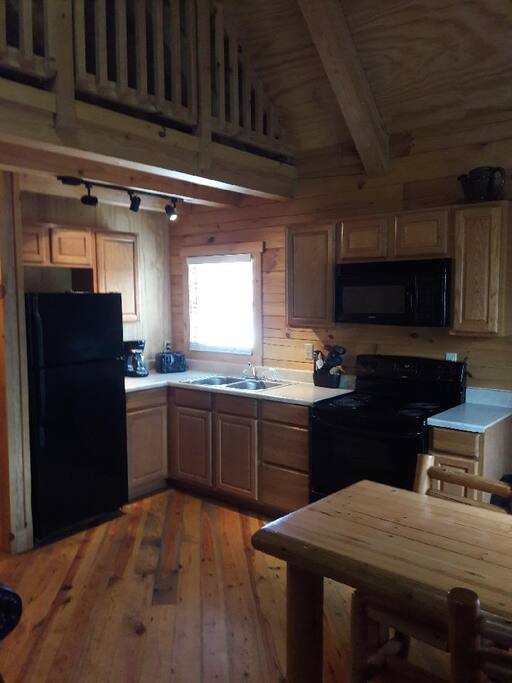 Full Kitchen