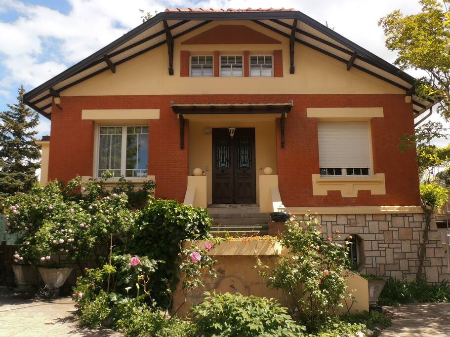 Façade côté rue