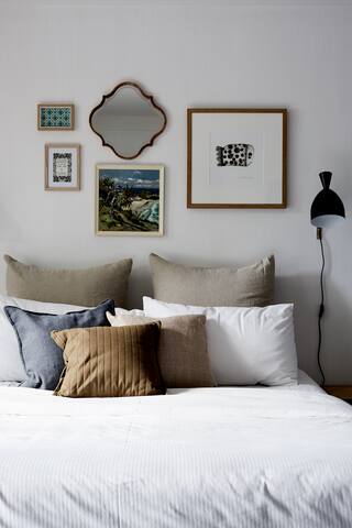 The Queen Suites at The Bower