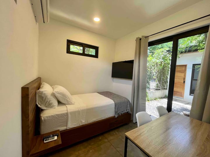 Casa Esmeralda | Luxury Eco Villa |
Ocean View | El Tunco & El Sunzal Beach 