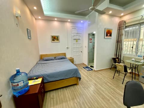 25m2 furnished studio & quiet in central Ba Dinh