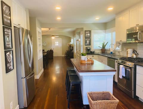 CityCenter Executive Dwntwn+Huge Yard+Parking