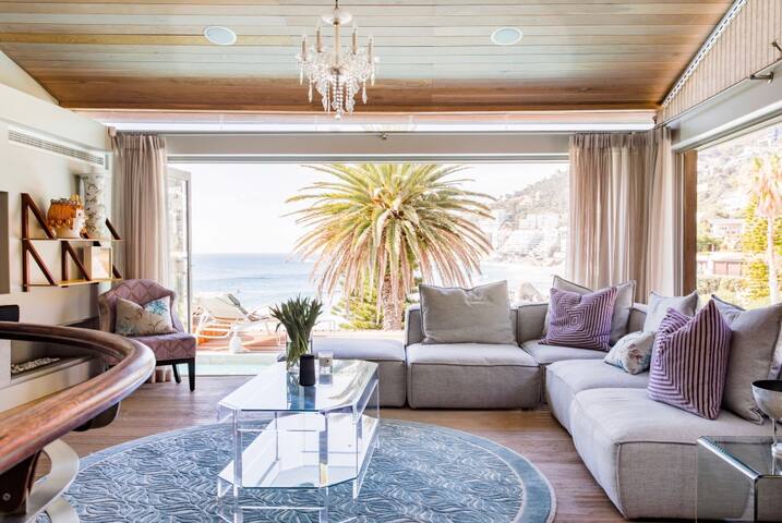 Clifton Villa with Cinema, Beach, Pool, Wifi gallery image 5