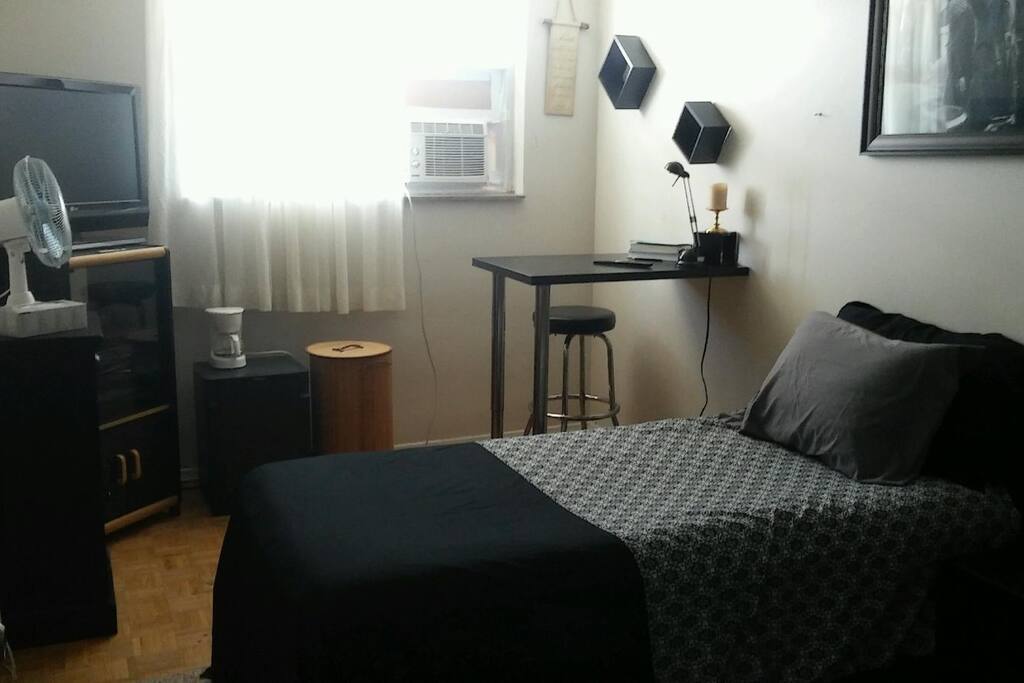 Room is exactly as it is shown