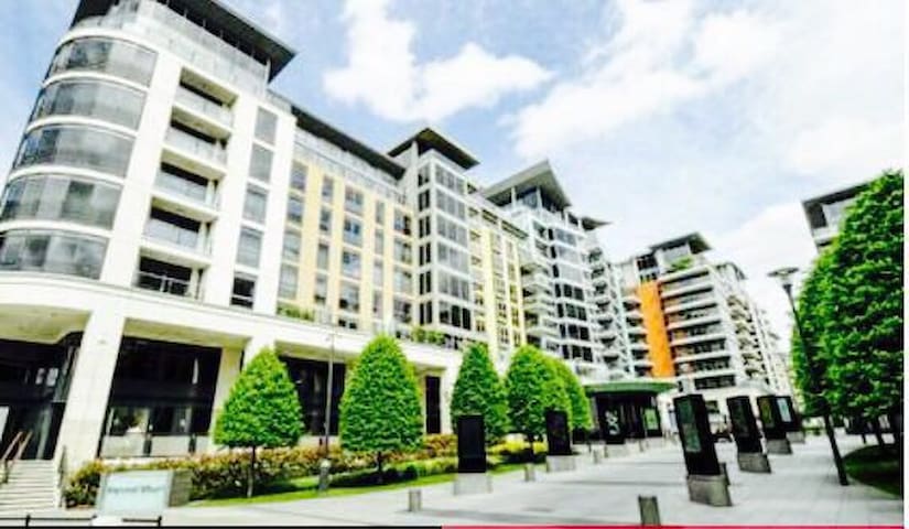 Luxurious 2 Bedroom Appartment NearThe River