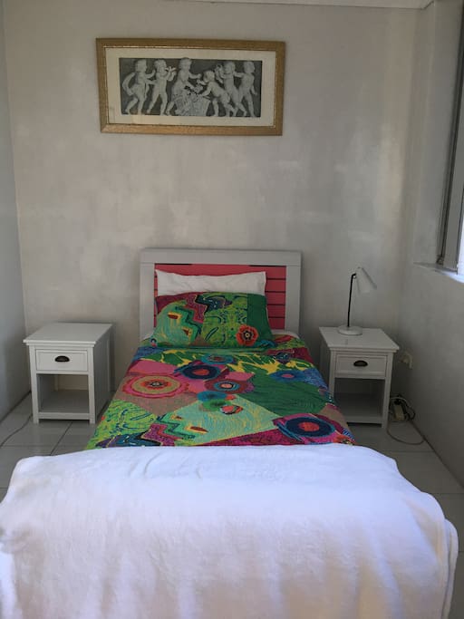 Single bed in one private room.