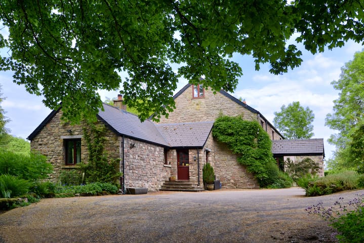Airbnb Clearwell Holiday Rentals Places To Stay England