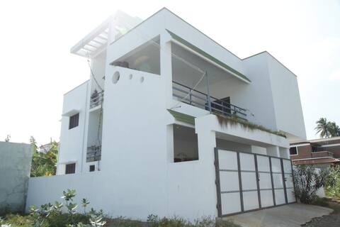 Happy Auro Bungalow (4BHK) Near Auroville Beach