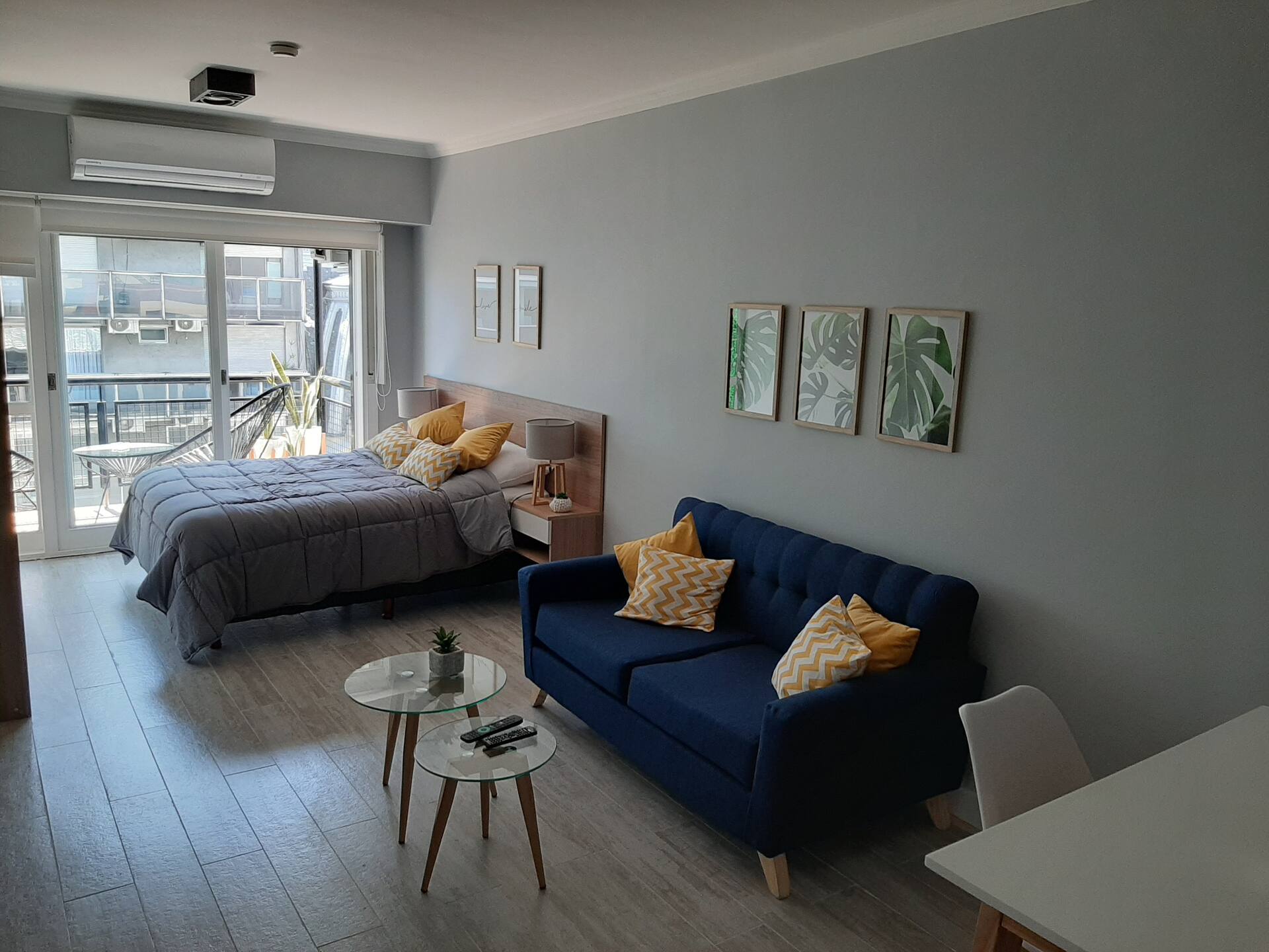 Kitnet de design mobiliada em Retiro