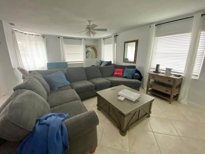 Inter-coastal Waterway View Home! - Daytona Beach, FL