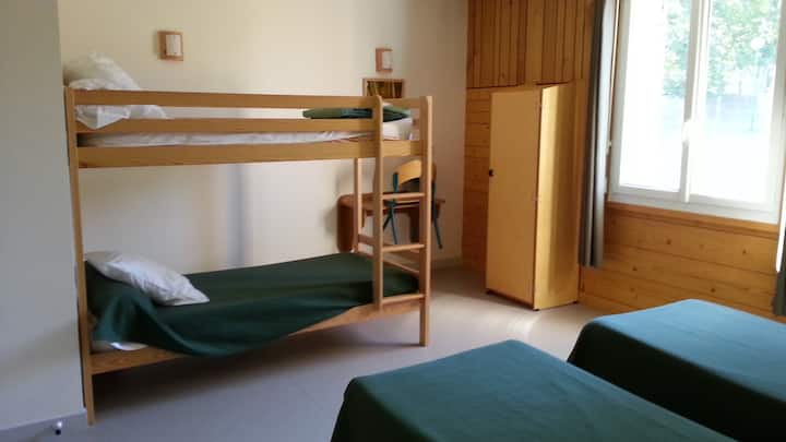Chambres Au Sein Du Centre Le Vert Plateau - Montmarault
