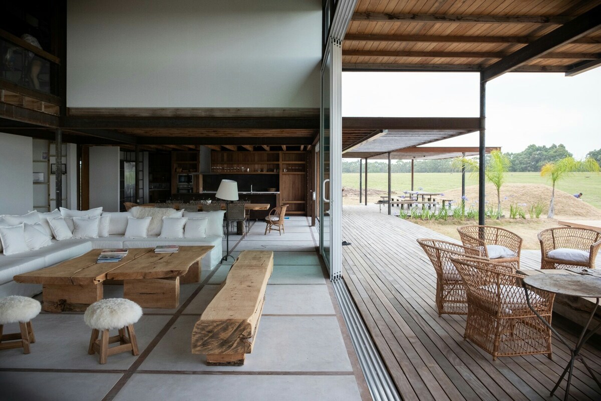 Top Airbnb: "PARADISO" Pueblo Mio! Beach, countryside, nature in El Tesoro