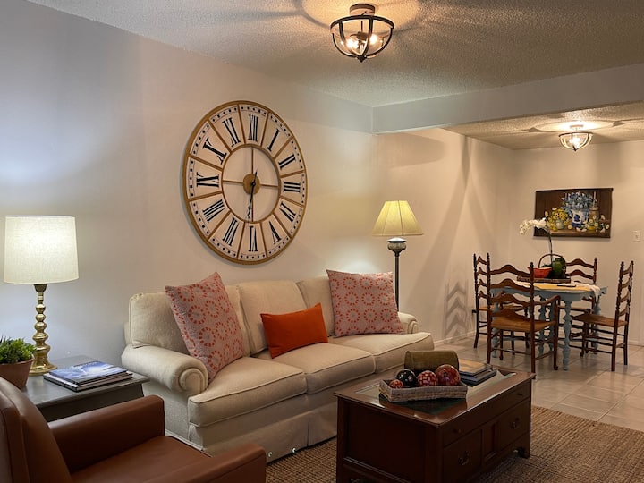 The Avenue Suites: Suite Two - Brownwood, TX