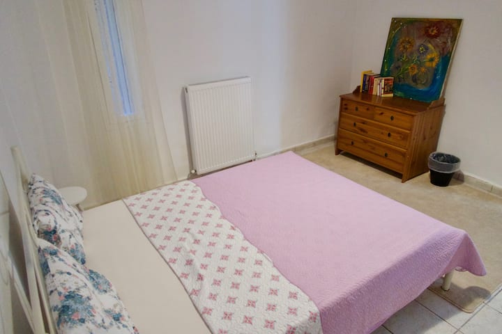 საძინებელი 2