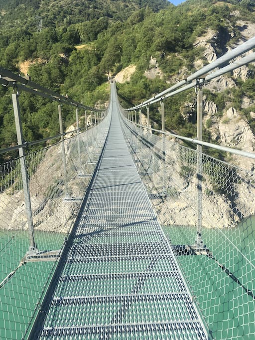 Passerelle du Drac - 20 min - https://g.co/kgs/6ZMWMK