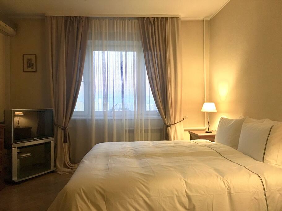 Double accommodation/Двуспальная кровать
180 cm х 200 cm