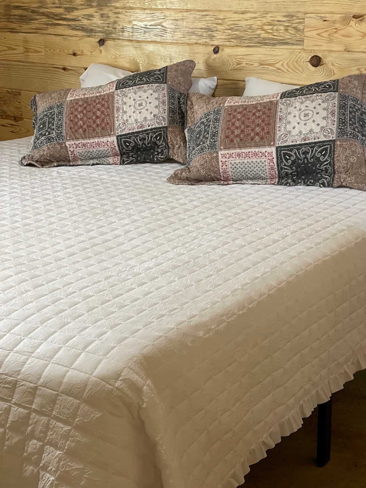 Dormitorio 1 con cama tamaño king