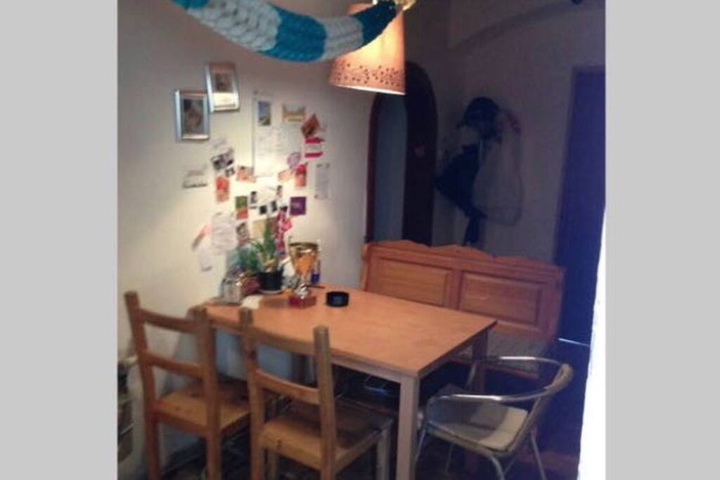 Common space/dining table