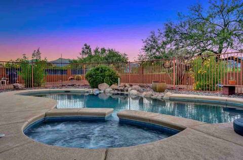 Mountain Vista 4 BDRM Home with Pool & Spa