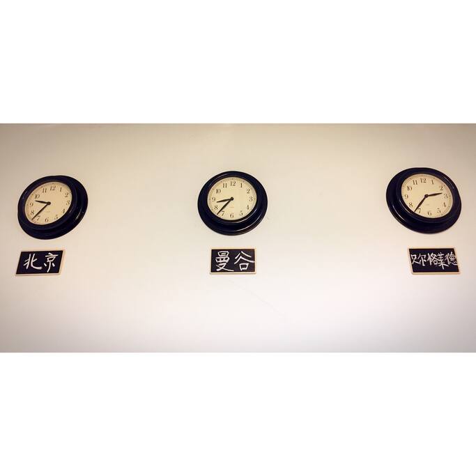 客厅时钟