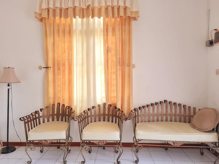 Homestay Pesona Sintuk Bontang A8 - Bontang