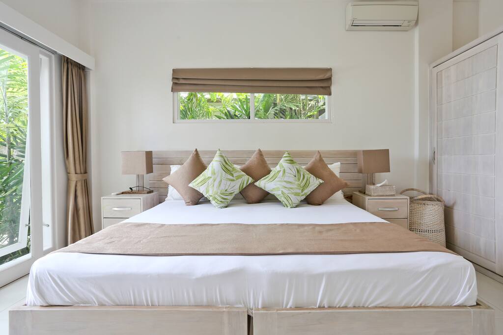 Main bedroom