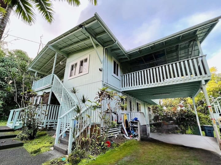 Big Island "Mele Lani" Paradise Upstairs 2BR/1BA Guest suites for