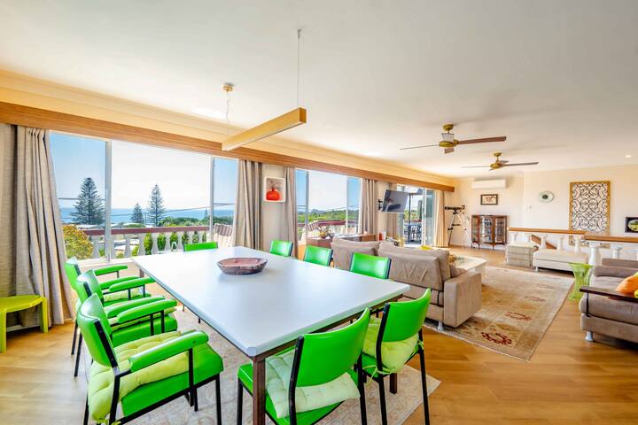 Best Views Beach House Brooms Head gallery image 4