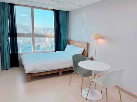 [Guri_411] Long Term Stay | Mountain View | Free Parking | 6 types of OTT free