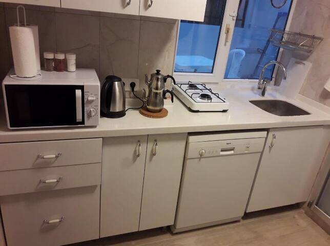 Stylish apartment, 100meters to Taksim square. gallery image 4