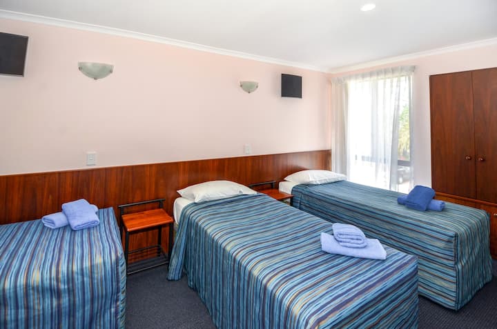 housebedroom5