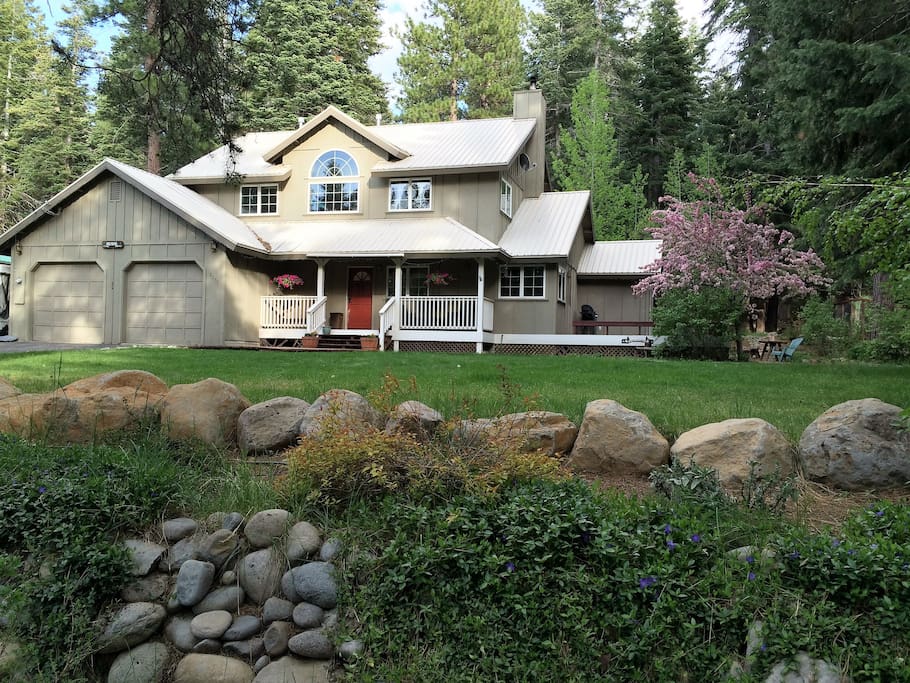 Full landscaped yard both front and back