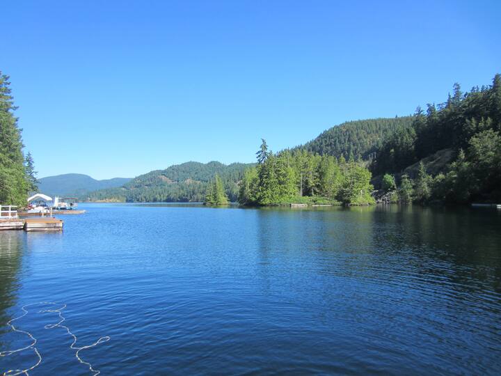 Ruby Lake Vacation Rentals & Homes Sunshine Coast A, Canada Airbnb