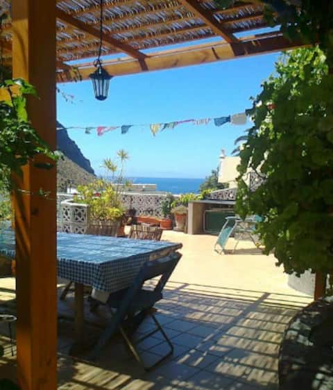 Village house &Garden Valle Gran Rey Sleeps 6