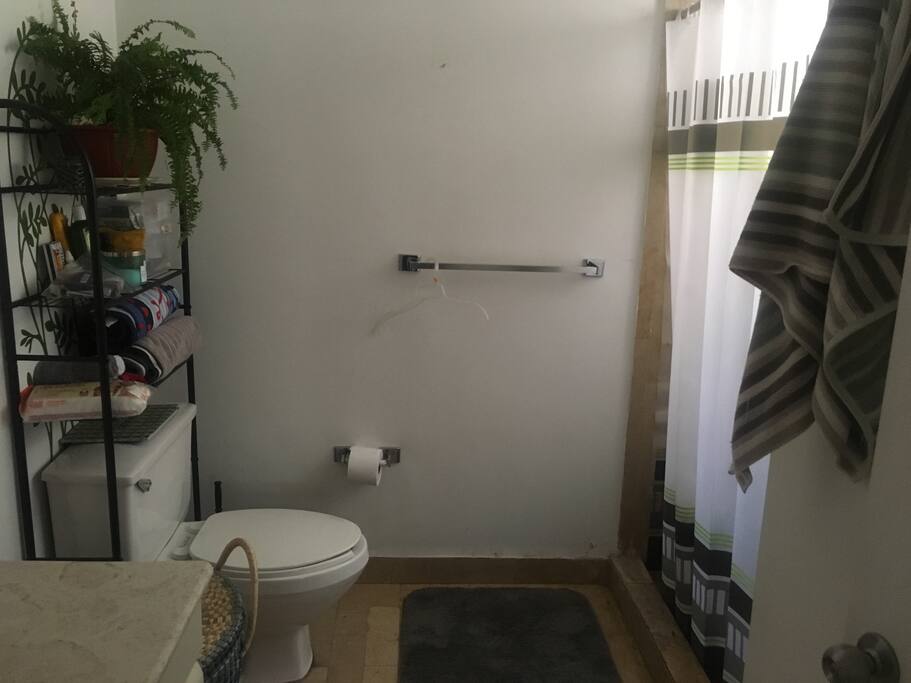 Private full bathroom