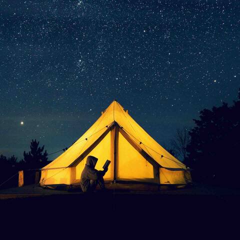 Bell Tent at the Peak - Glamping at Lost Woods