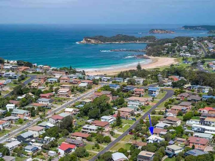 Cute Coastal Cottage Houses for Rent in Malua Bay, New South Wales