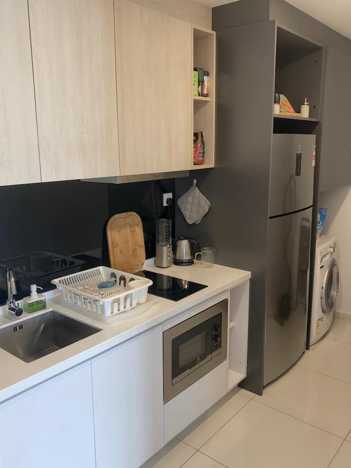 Skyline Oasis: Your urban home above KL