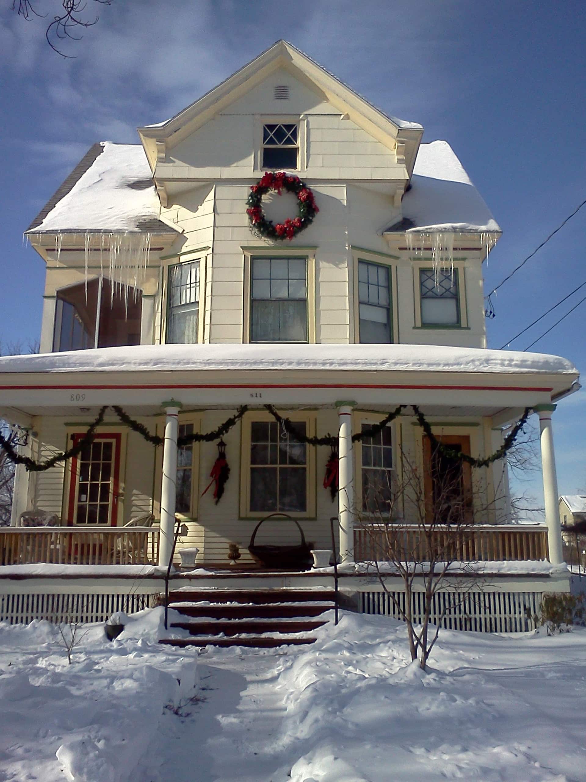 Comfortable, Quiet and Private. Vintage Home