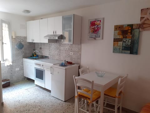 Airbnb con migliori performance: Independent Mini Apartment! a Alghero