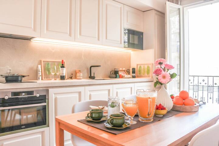 Charming 2 bed-rooms Apartment