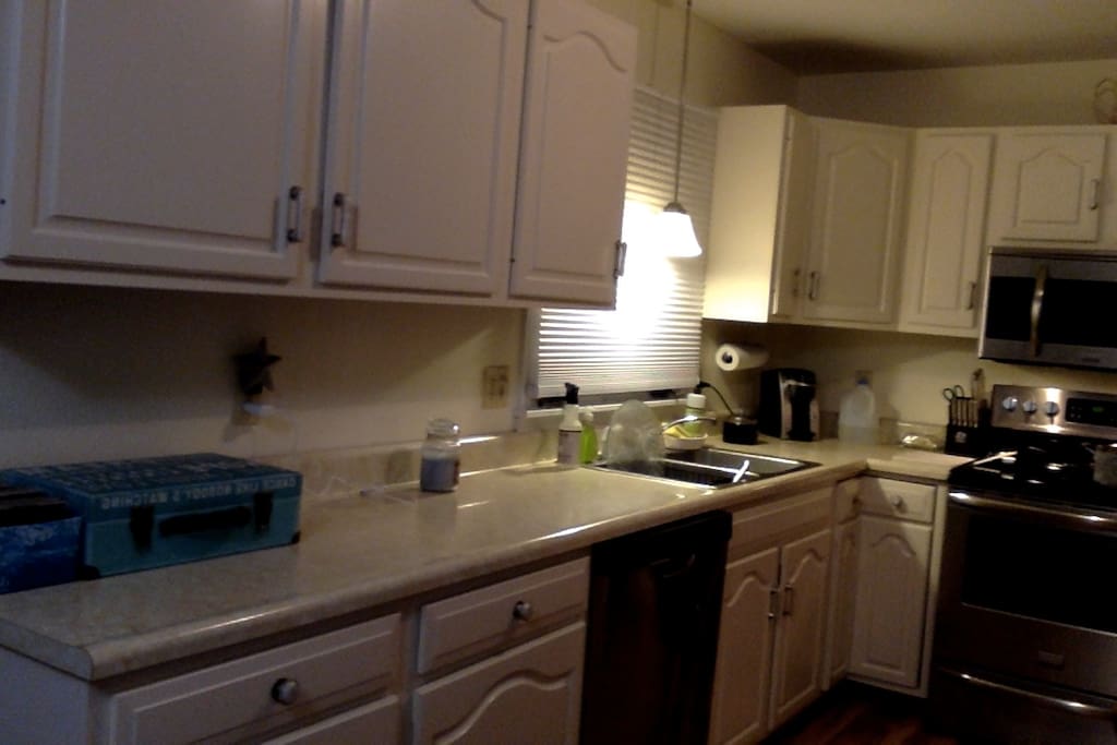 full kitchen