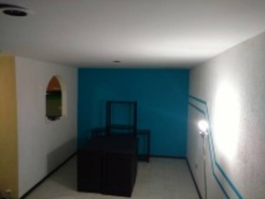 Comedor, 4 plazas, con acabado en vinil