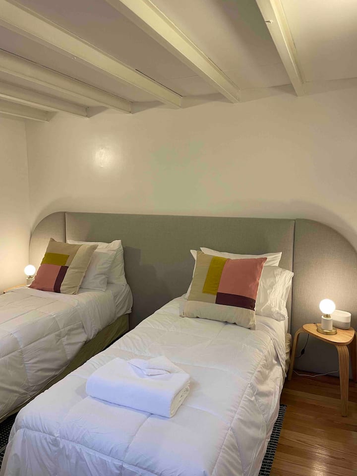 საძინებელი 2