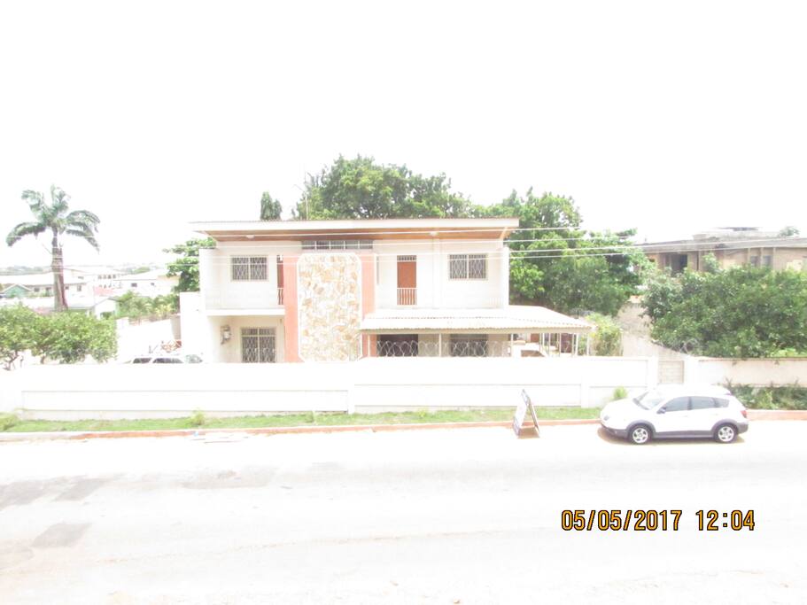 Front view from 10th Ave Link