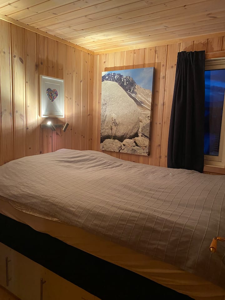 Dhomë gjumi me krevat dopio 150x200cm