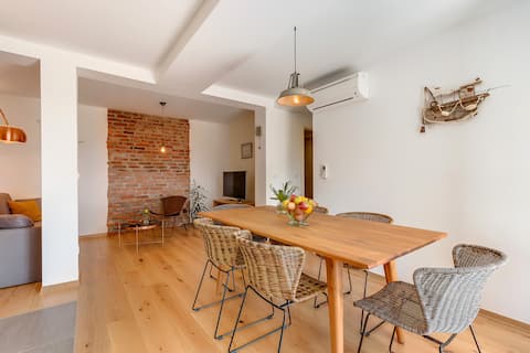 Top performing Airbnb: Pacefull Kandija bay-Captain's suite with seaview in Ćunski