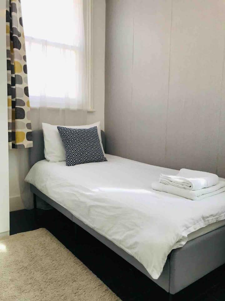 City of Westminster Holiday Rentals & Homes England, United Kingdom